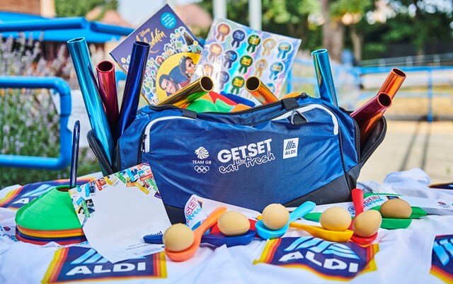 aldi summer kits families